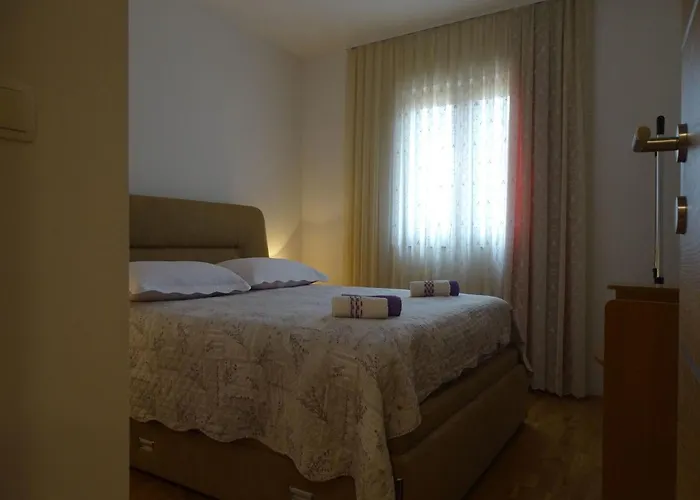 Roncevic By Interhome Апартаменты Ясенице