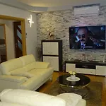 شقة Roncevic By Interhome *