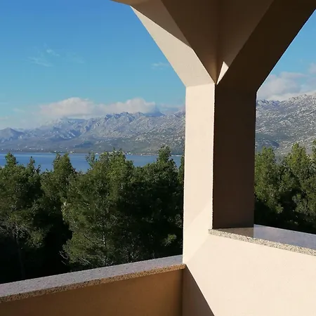 Appartement Roncevic By Interhome